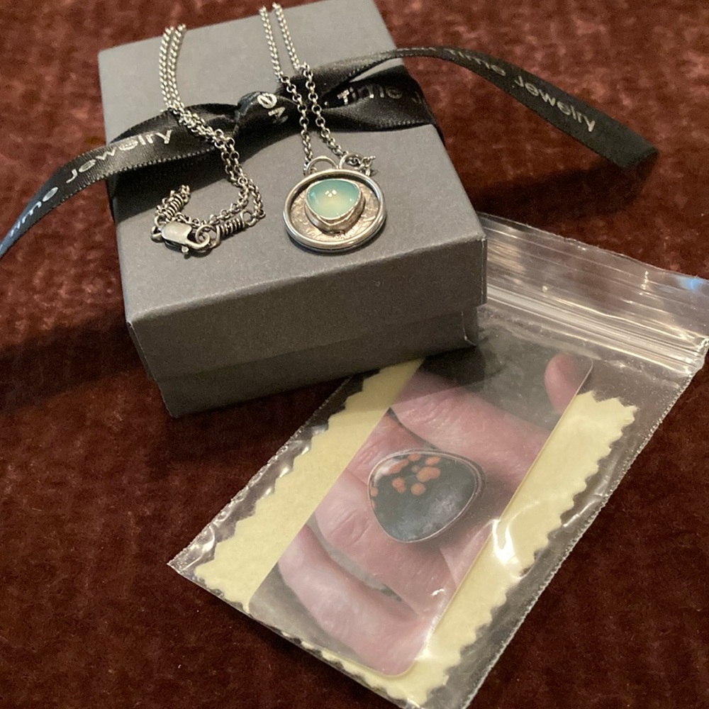 Quiet Time Jewelry Sterling Chalcedony Necklace, NIB